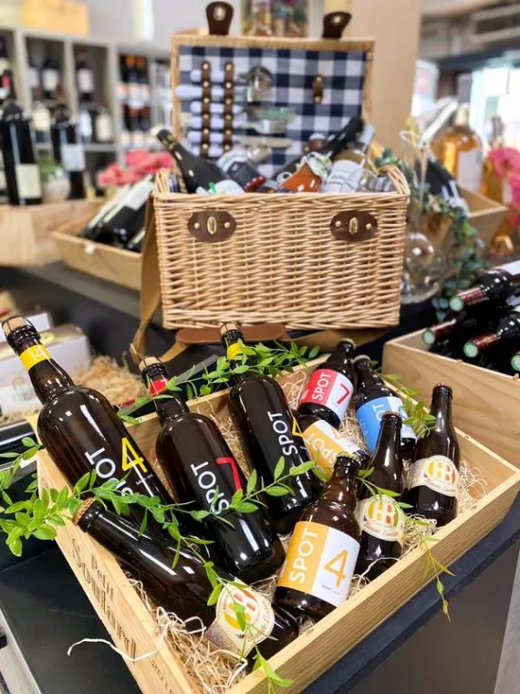 Acheter des bières artisanales de la Réunion dans une cave, Saint-Denis, Les Caves 60
