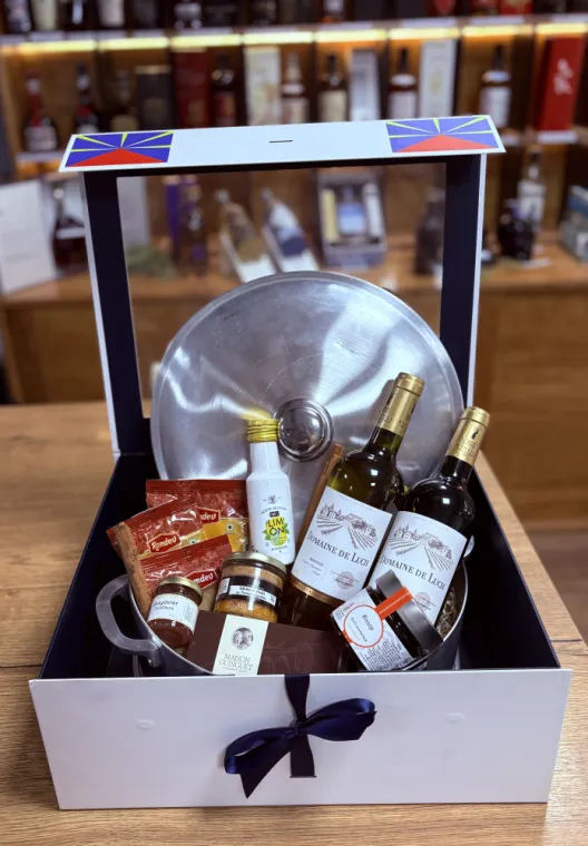 Offrez un Cadeau Original avec notre marmite "Péi" aux Caves60 de Saint-Denis! 🌴🍷, Saint-Denis, Les Caves 60