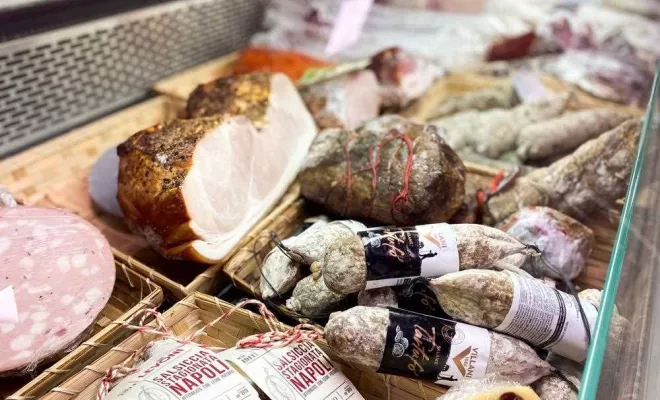 Vins rouges, blancs et rosés, Saint-Denis, Les Caves 60